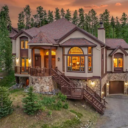Boulder Ridge Retreat-2